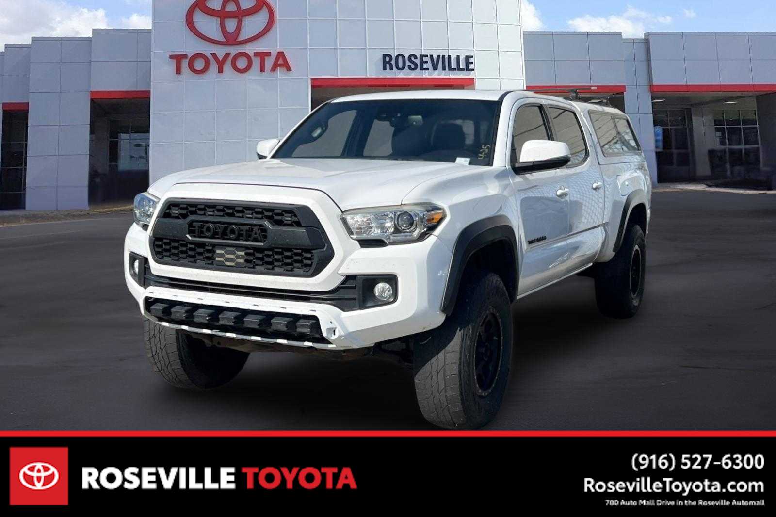 Thumbnail: 2019 Toyota Tacoma - 1