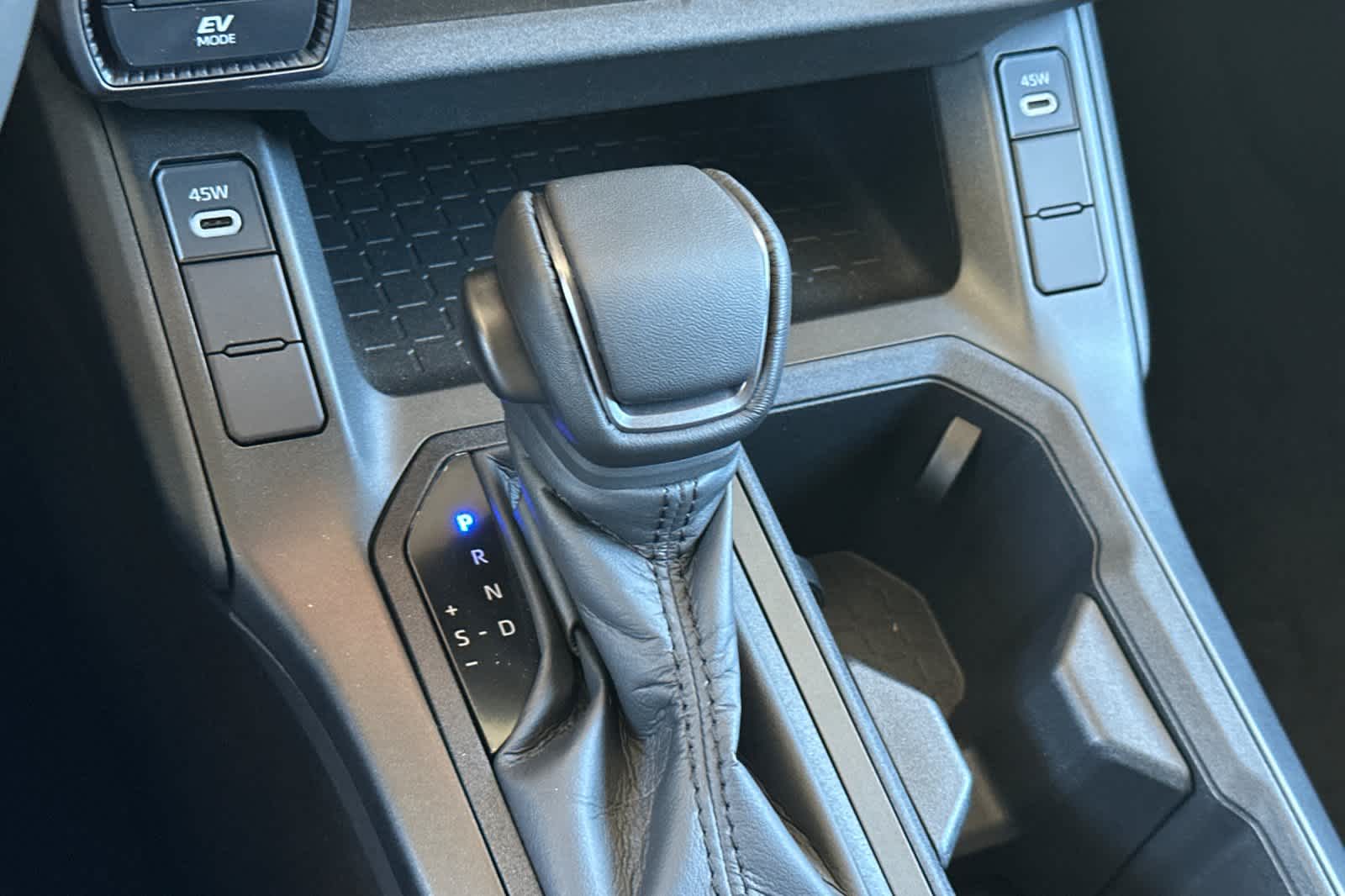 Thumbnail: 2026 Toyota RAV4 - 23