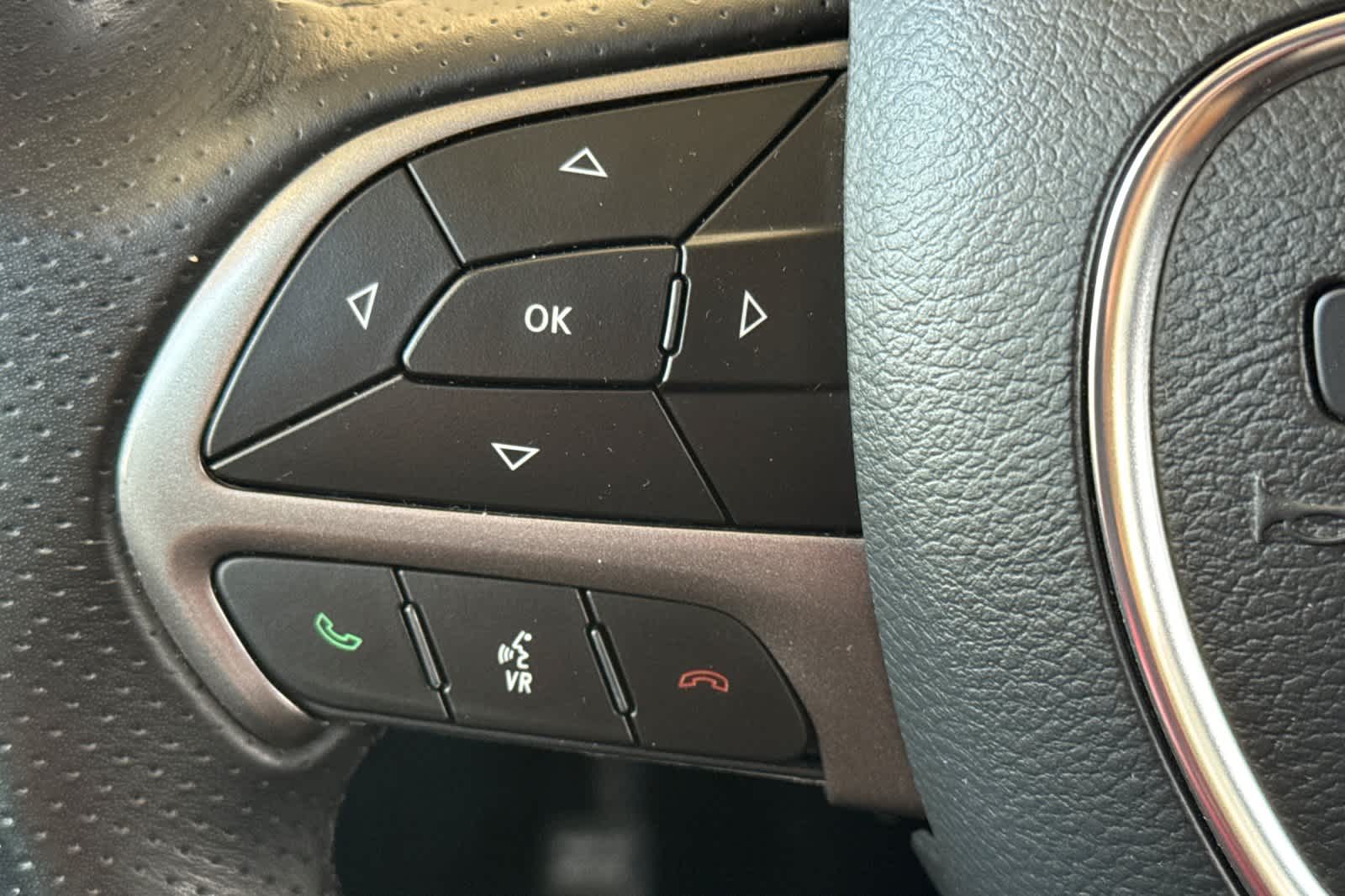 Thumbnail: 2022 Dodge Durango - 27