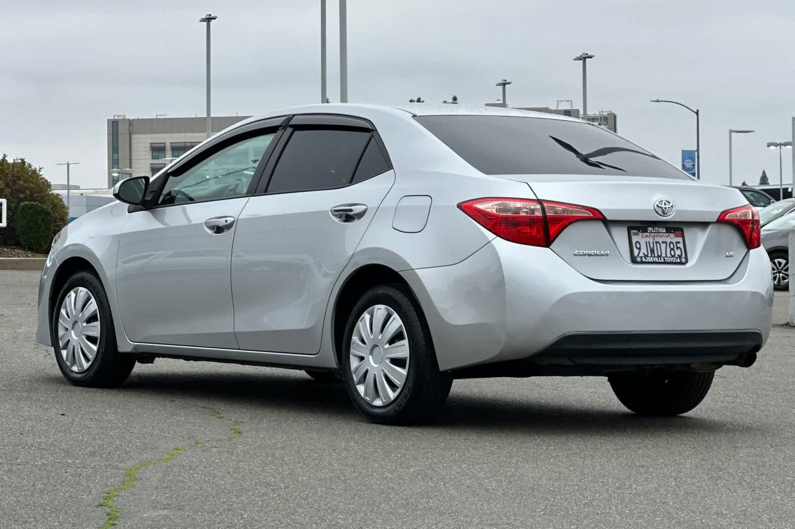 Thumbnail: 2017 Toyota Corolla - 7