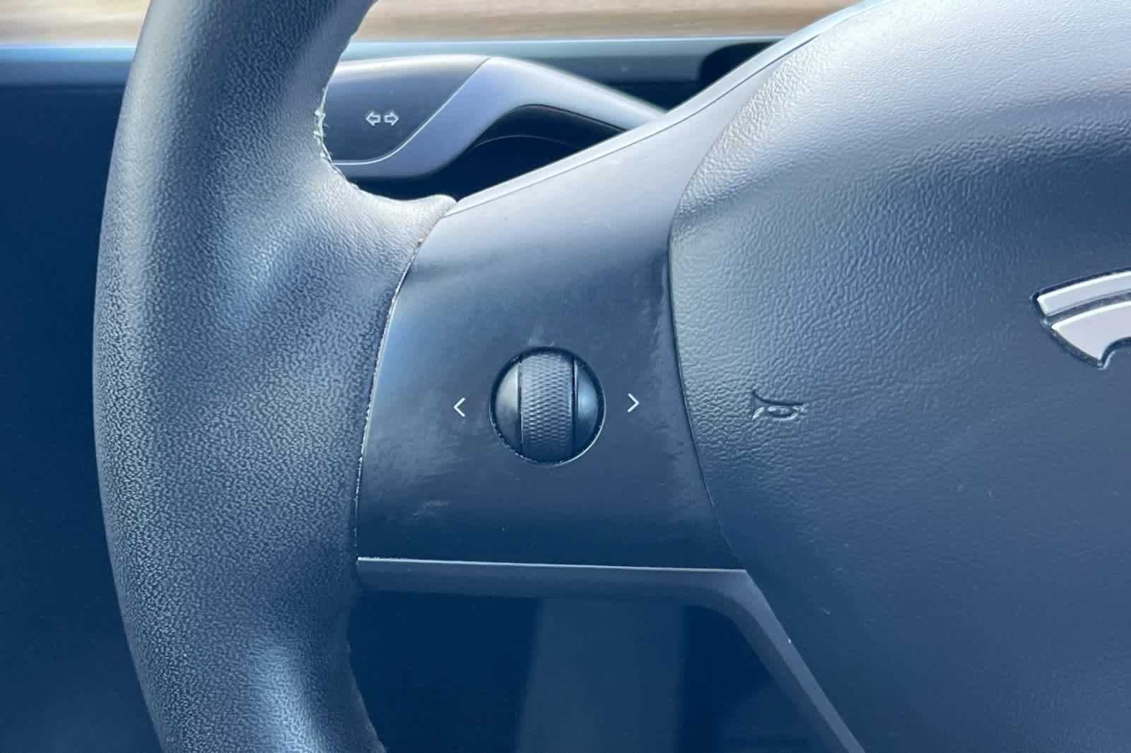 Thumbnail: 2020 Tesla Model Y - 26