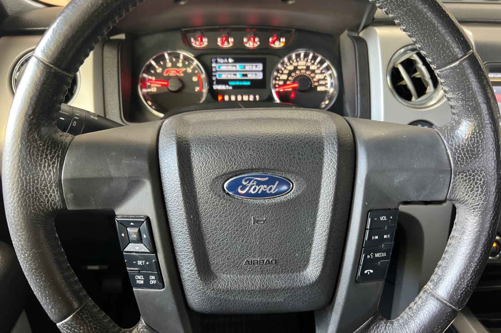 Thumbnail: 2014 Ford F-150 - 24