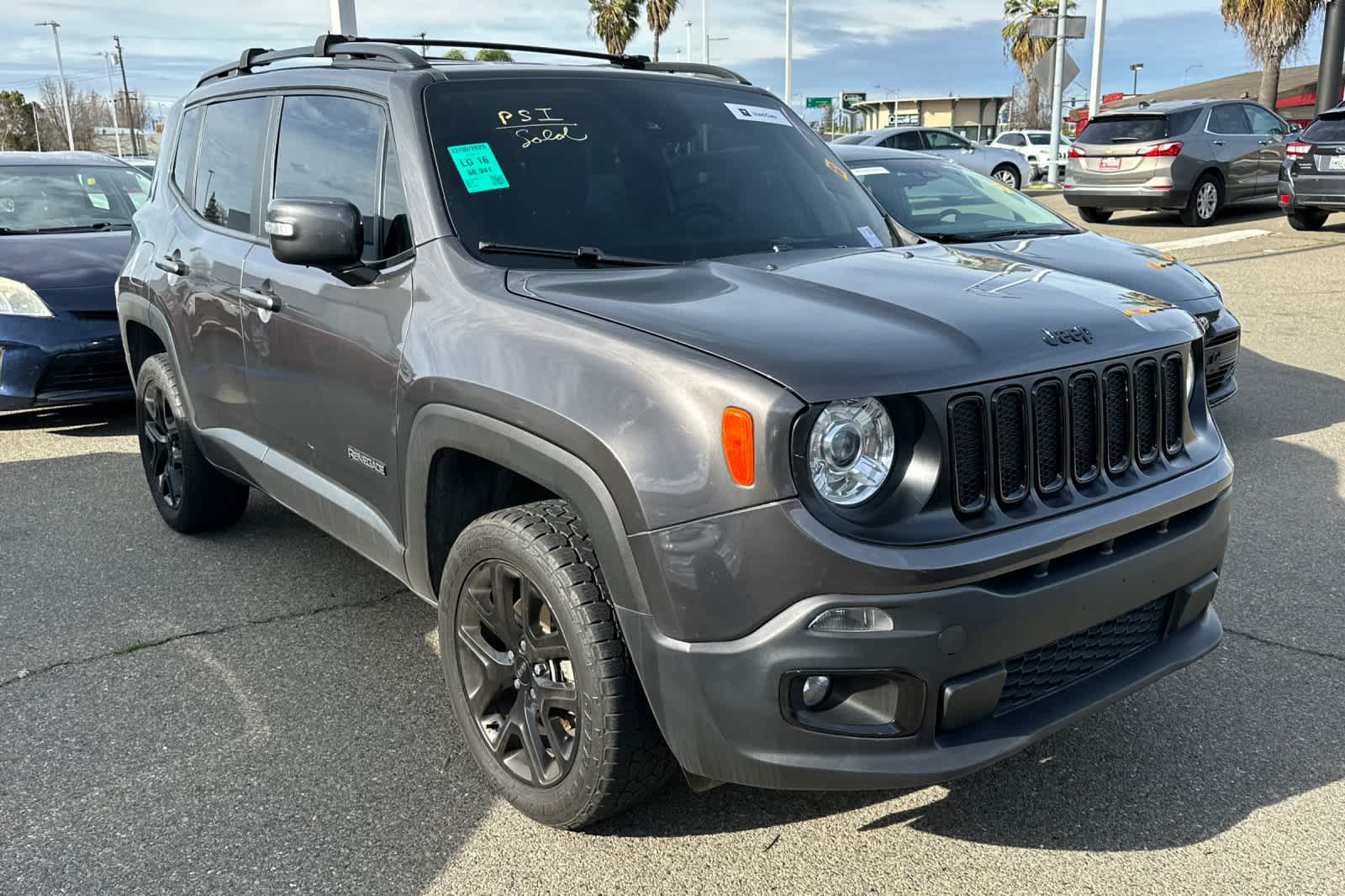 Thumbnail: 2018 Jeep Renegade - 3