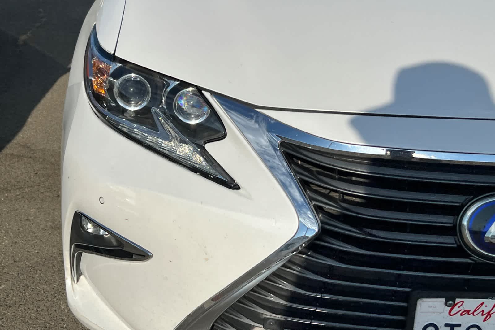 Thumbnail: 2017 Lexus ES - 8