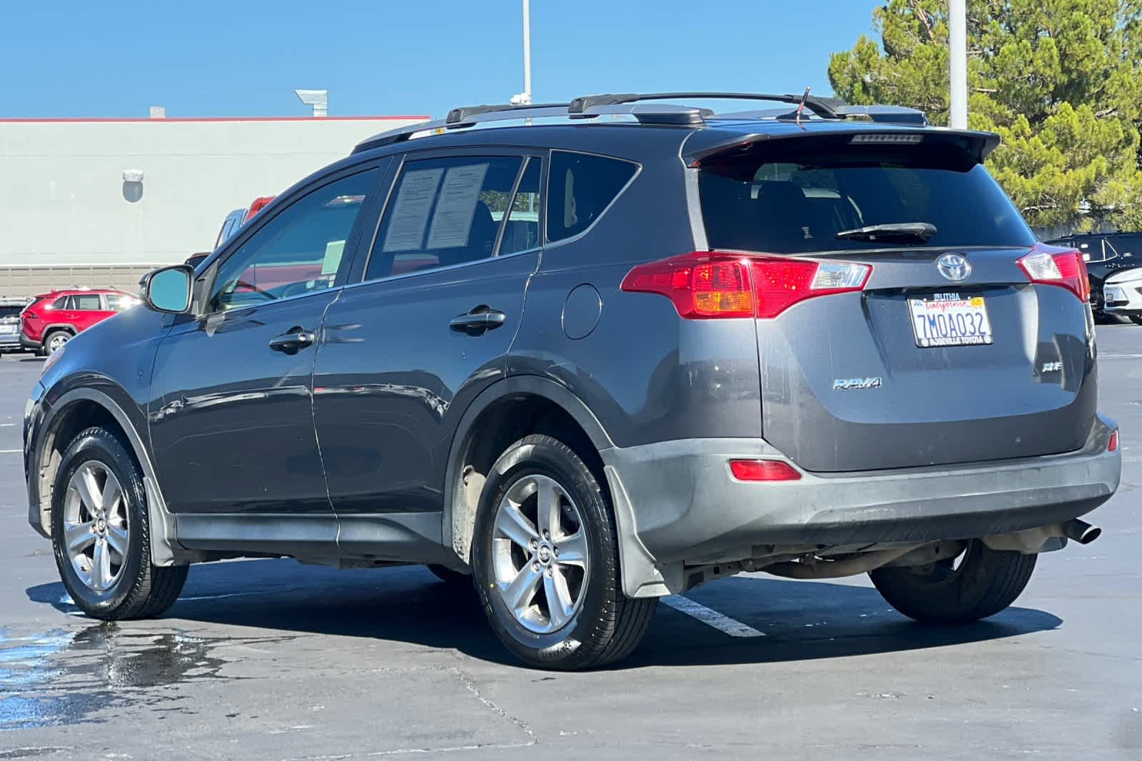 Thumbnail: 2015 Toyota RAV4 - 7
