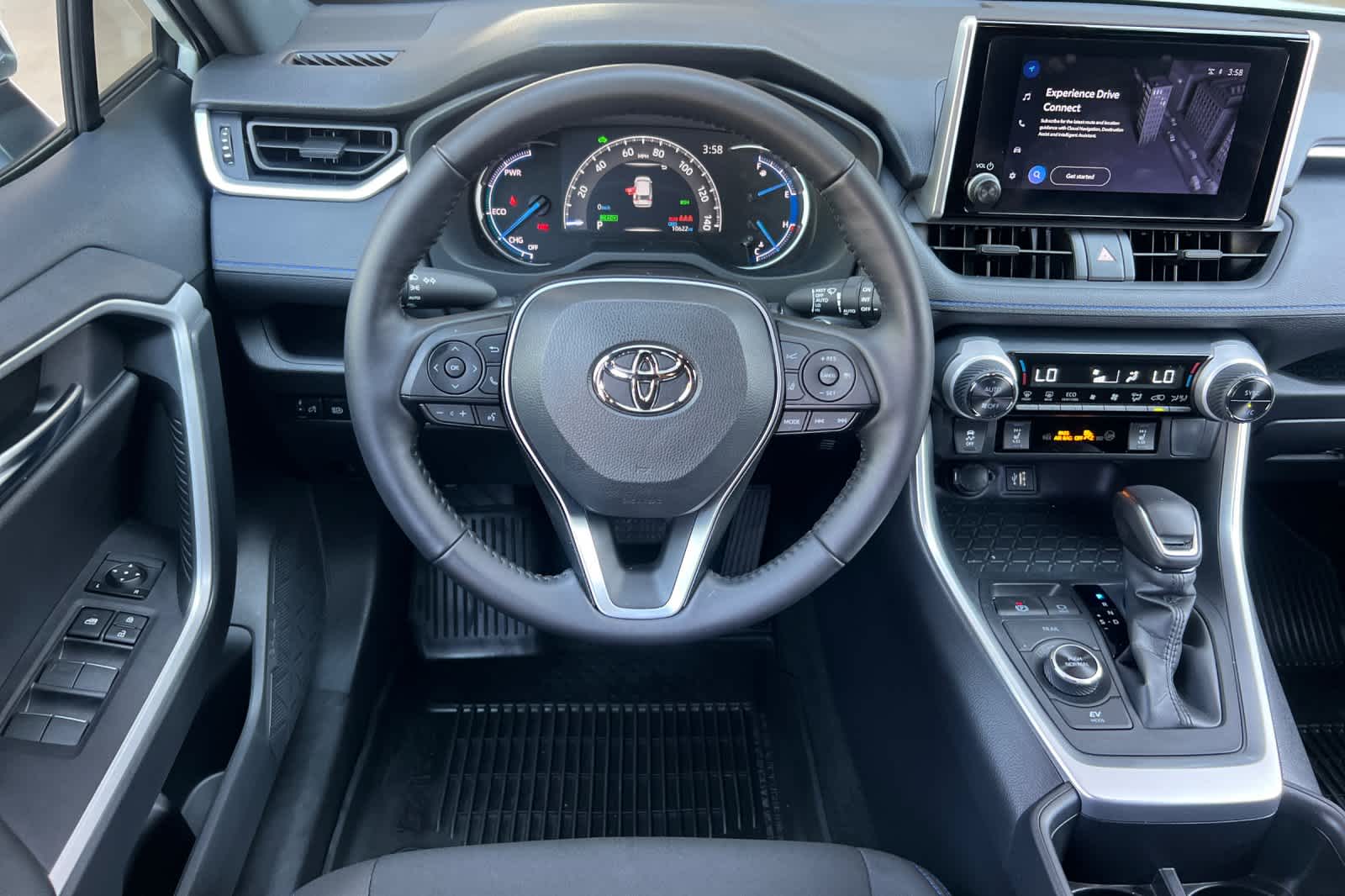 Thumbnail: 2025 Toyota RAV4 - 15