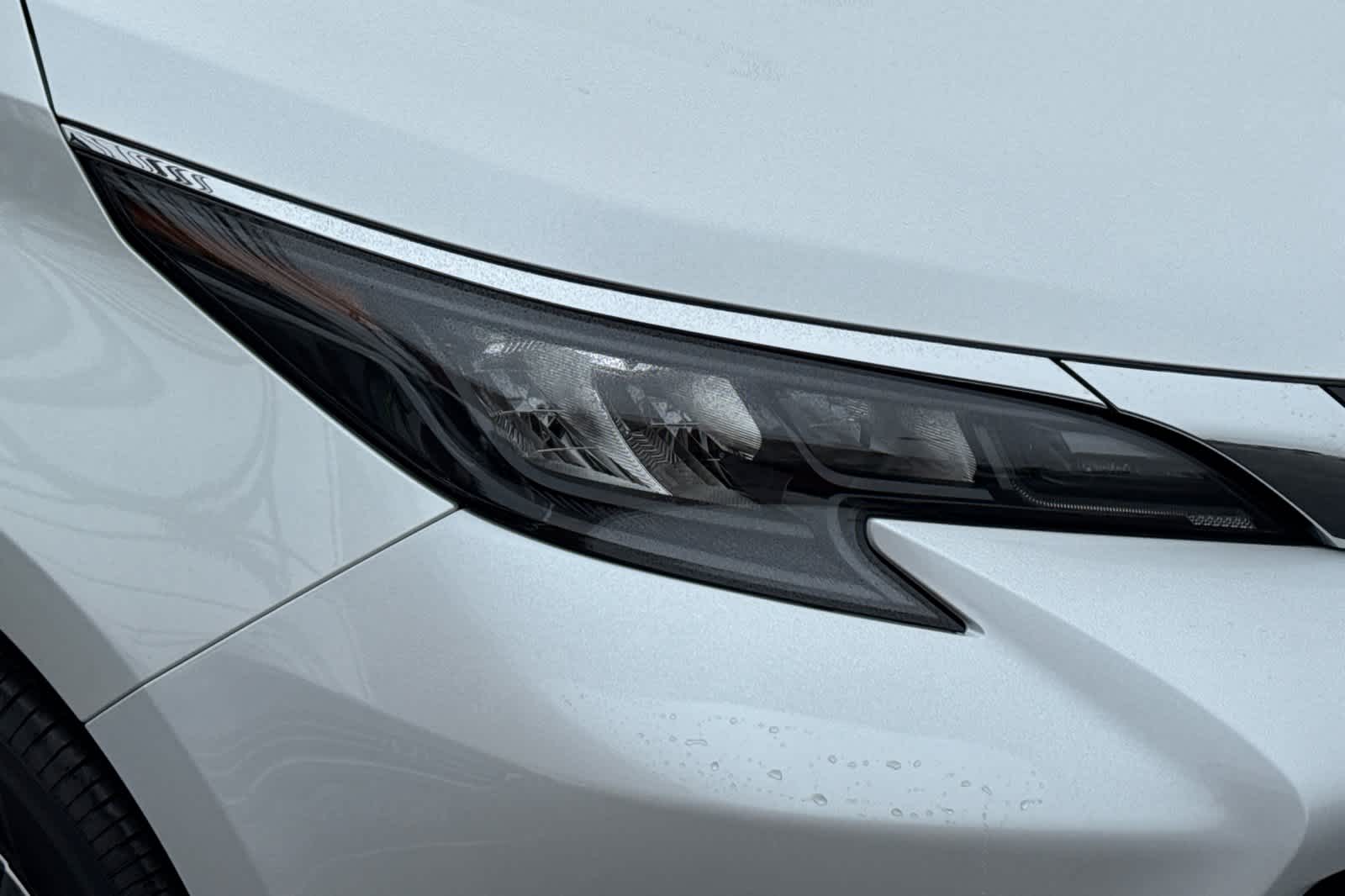 Thumbnail: 2026 Toyota Sienna - 30