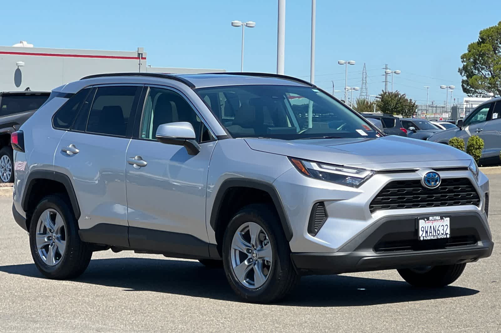 Thumbnail: 2024 Toyota RAV4 - 5