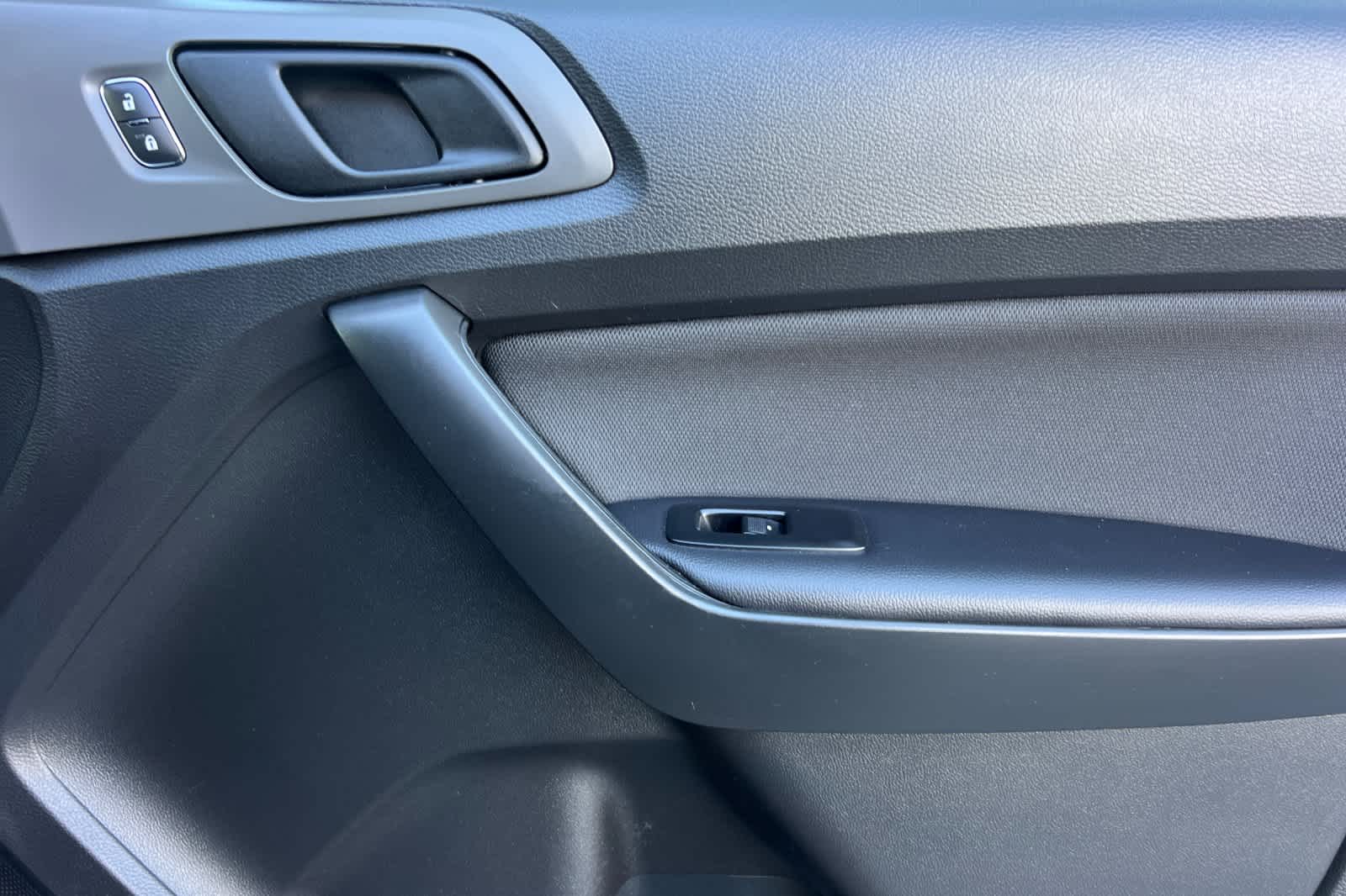 Thumbnail: 2021 Ford Ranger - 17