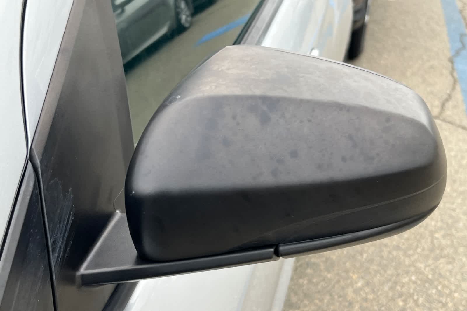 Thumbnail: 2022 Chevrolet Spark - 20