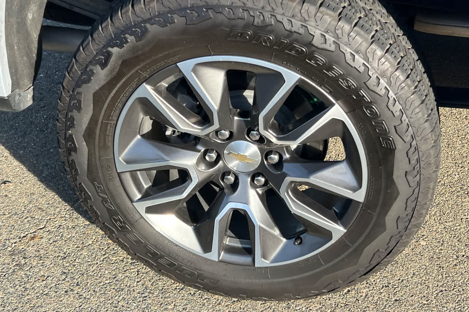 Thumbnail: 2024 Chevrolet Silverado 1500 - 13