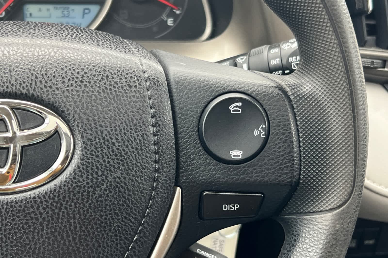 Thumbnail: 2014 Toyota RAV4 - 25