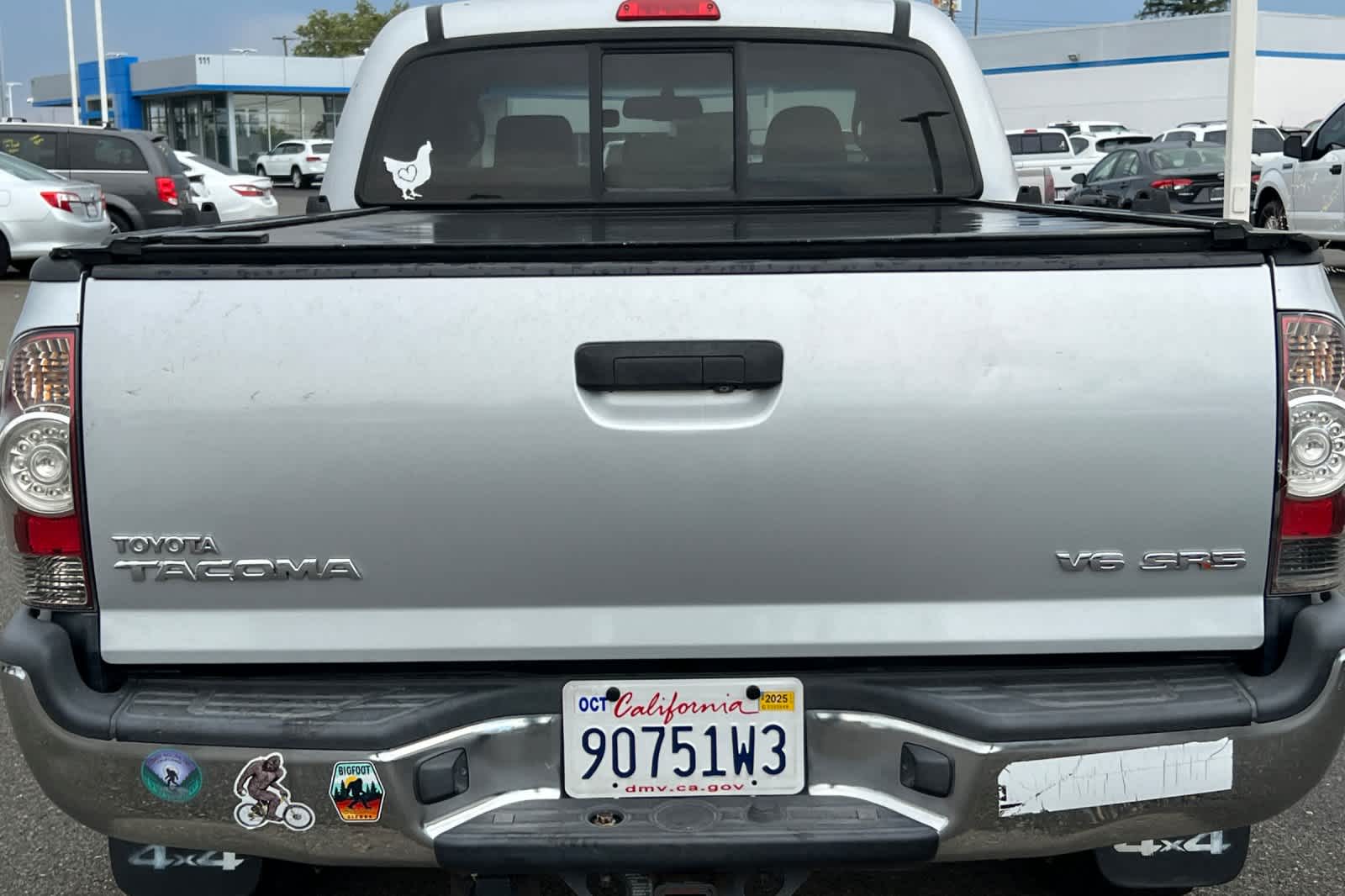 Thumbnail: 2010 Toyota Tacoma - 20