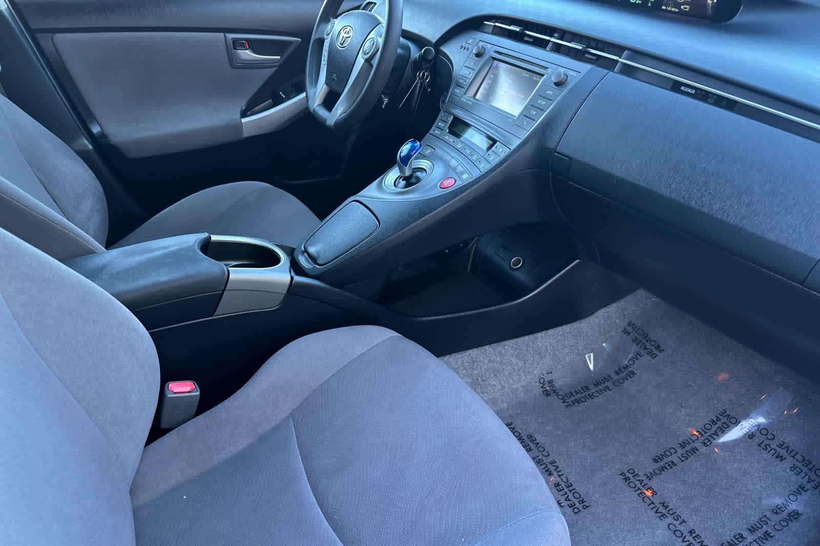 Thumbnail: 2014 Toyota Prius - 16