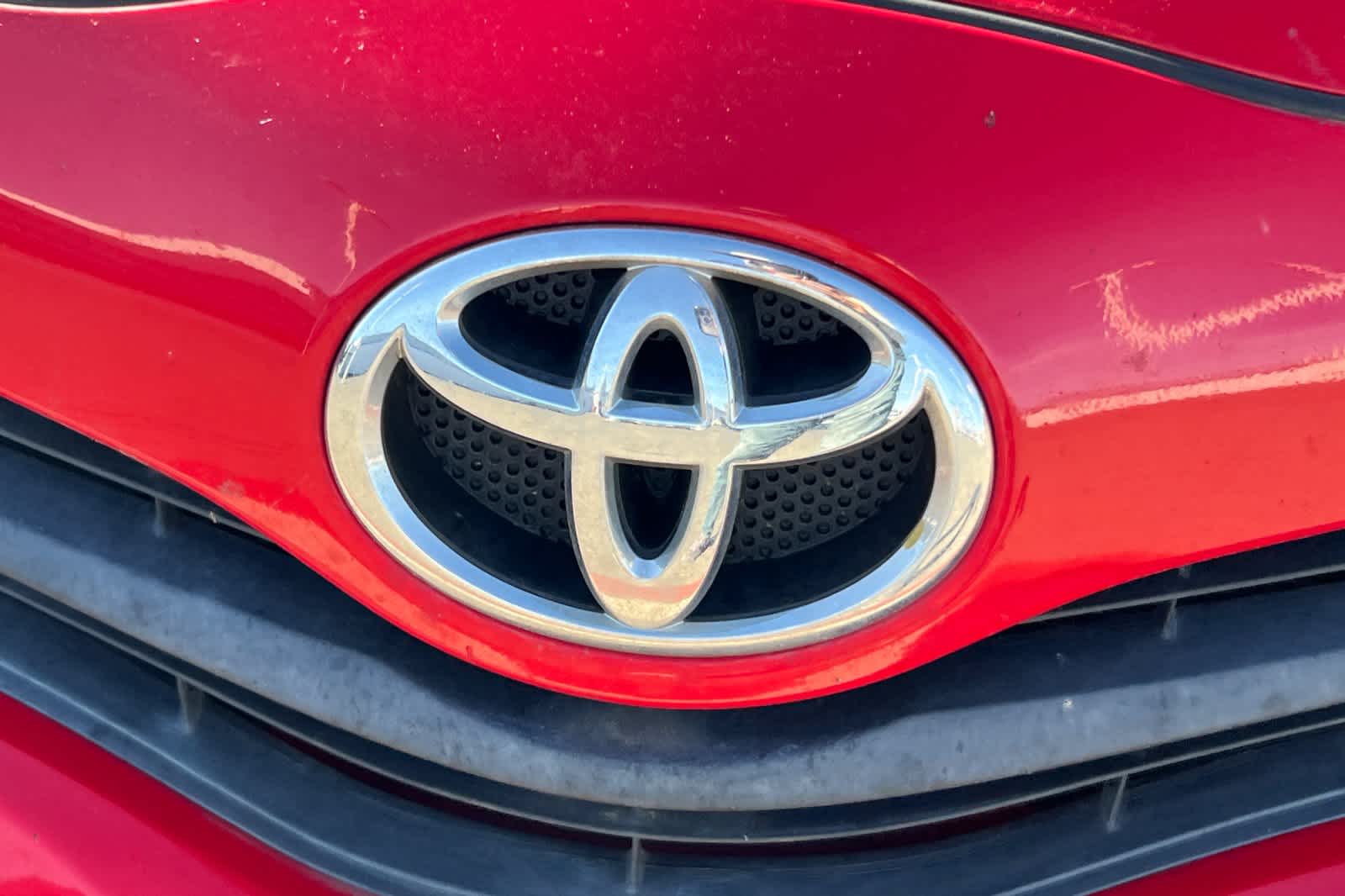 Thumbnail: 2014 Toyota Yaris - 10