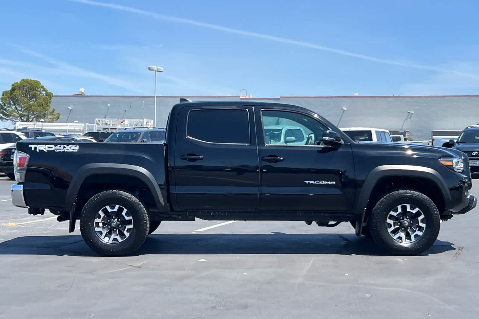 Thumbnail: 2023 Toyota Tacoma - 6
