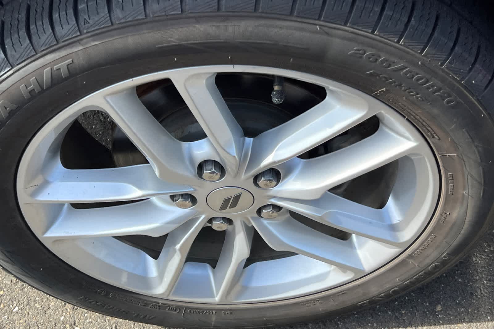 Thumbnail: 2022 Dodge Durango - 14