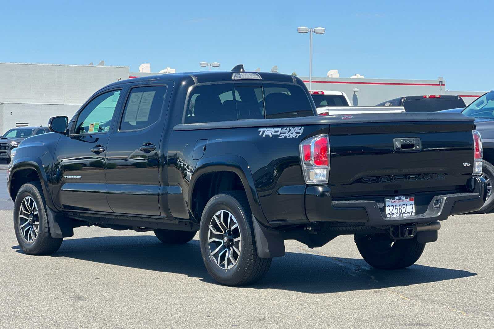 Thumbnail: 2022 Toyota Tacoma - 7