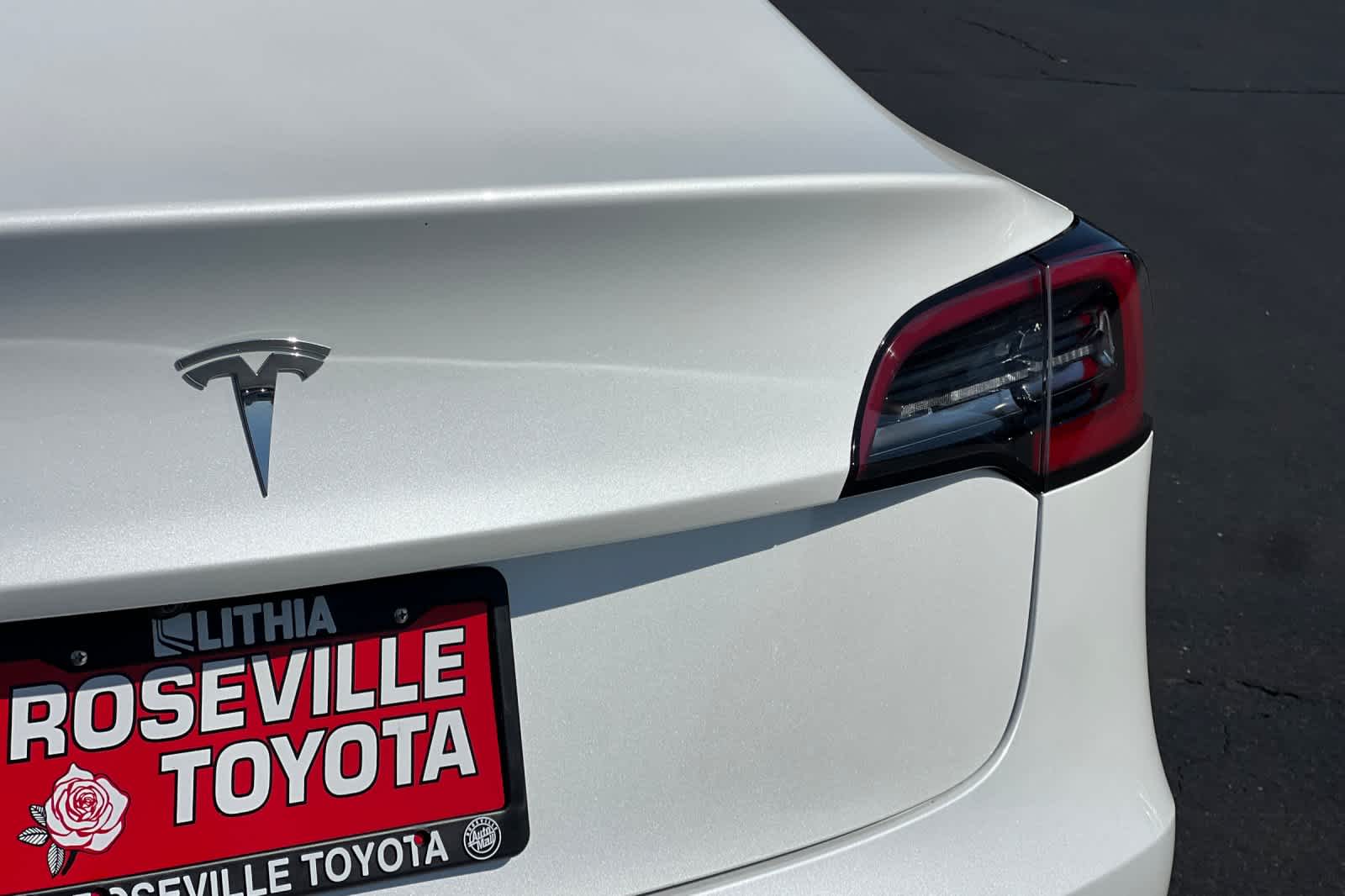 Thumbnail: 2023 Tesla Model 3 - 29