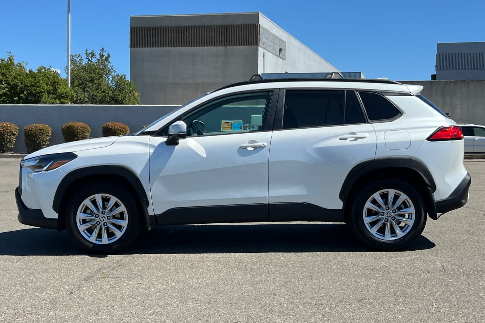 Certified Used 2022 Toyota Corolla Cross SUV LE Wind Chill Pearl