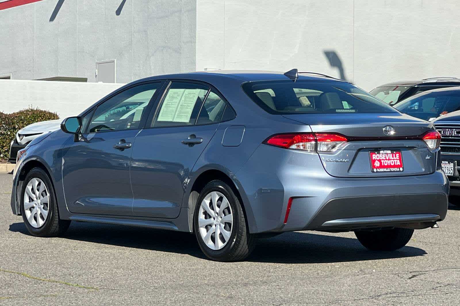 2022 Toyota Corolla LE 7