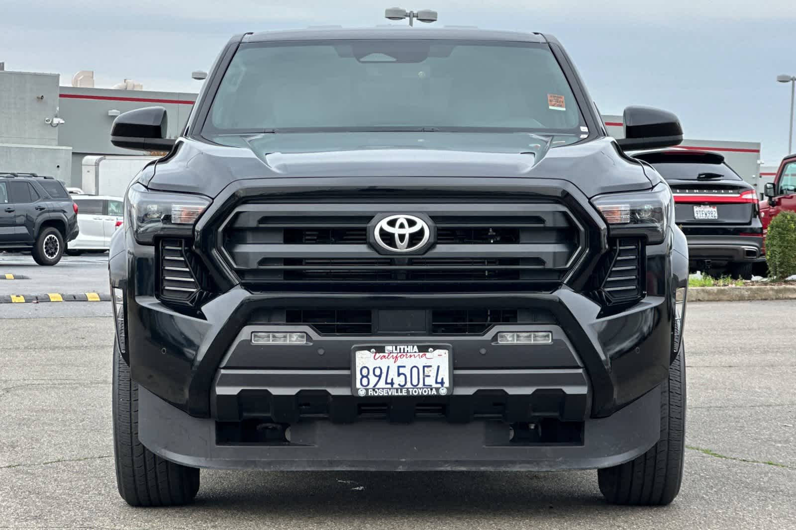 Thumbnail: 2025 Toyota Tacoma - 10