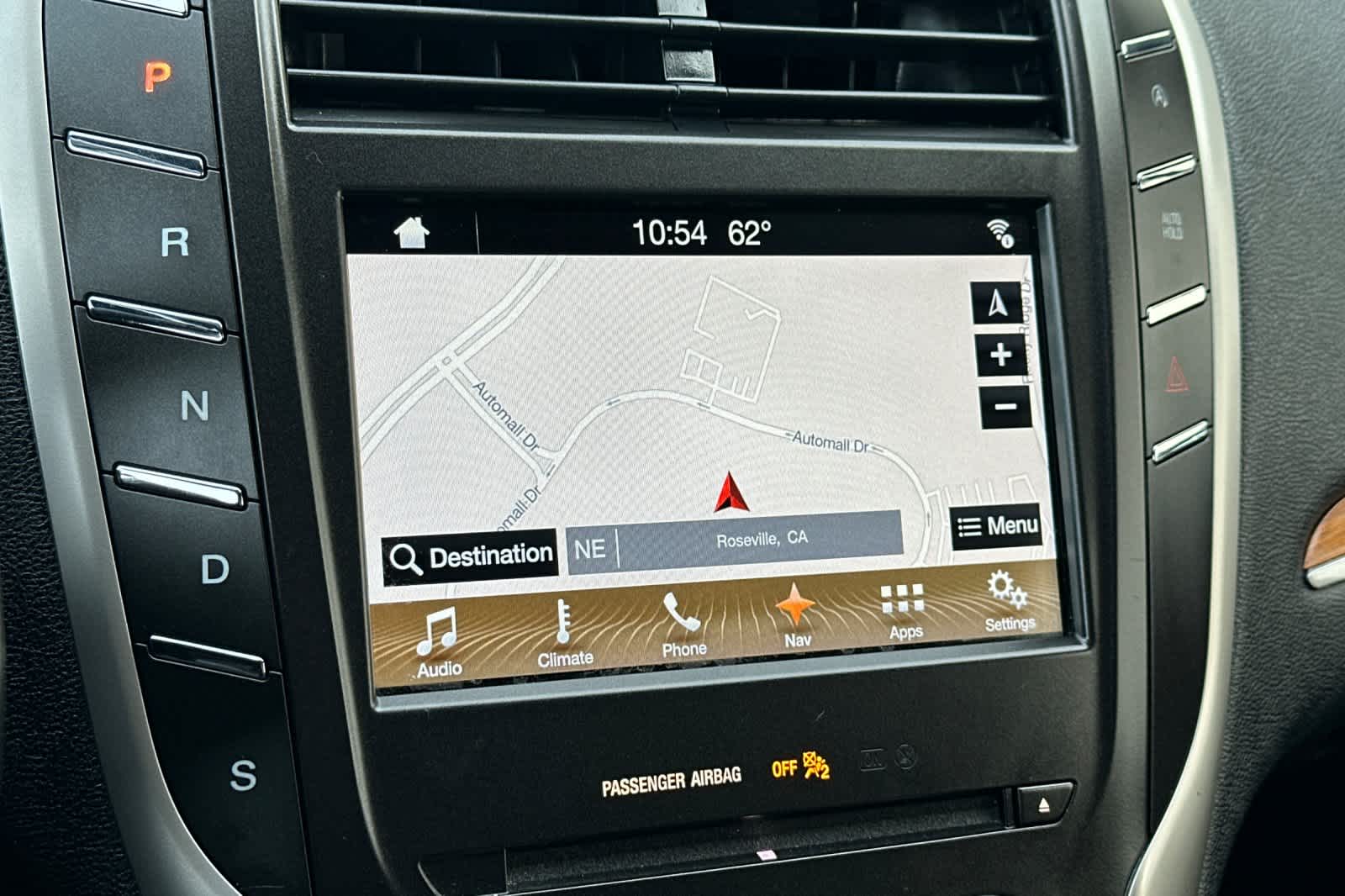 Thumbnail: 2017 Lincoln MKC - 21