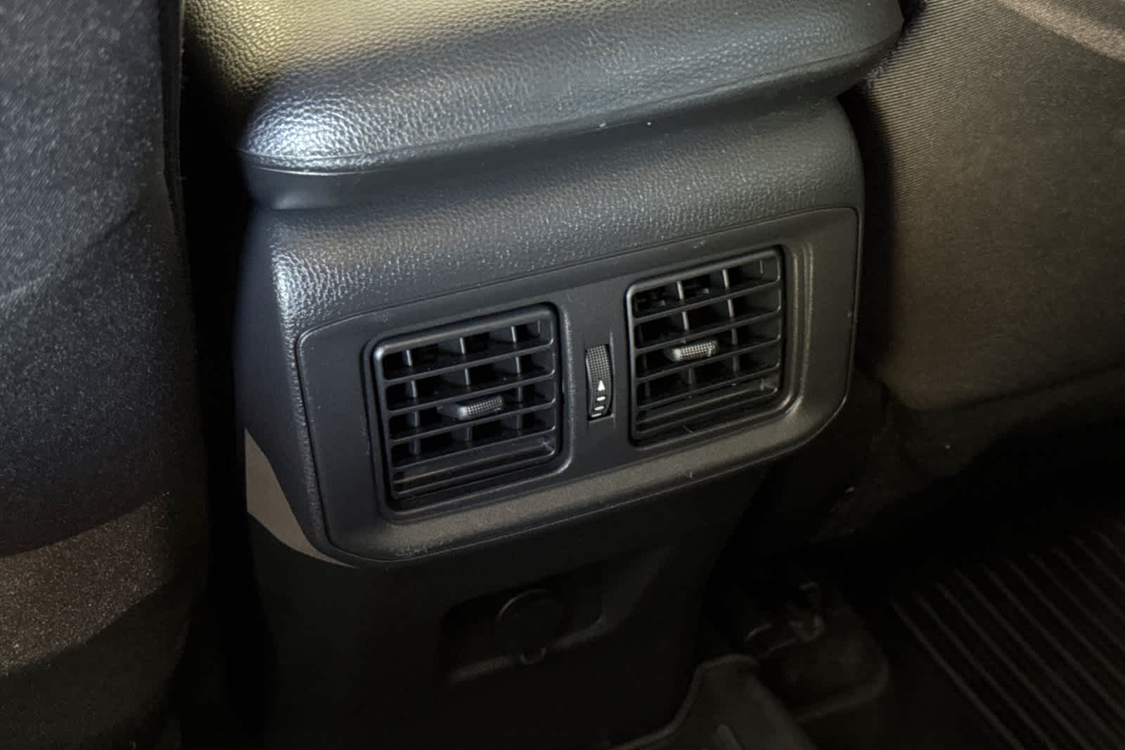 Thumbnail: 2023 Toyota RAV4 - 14