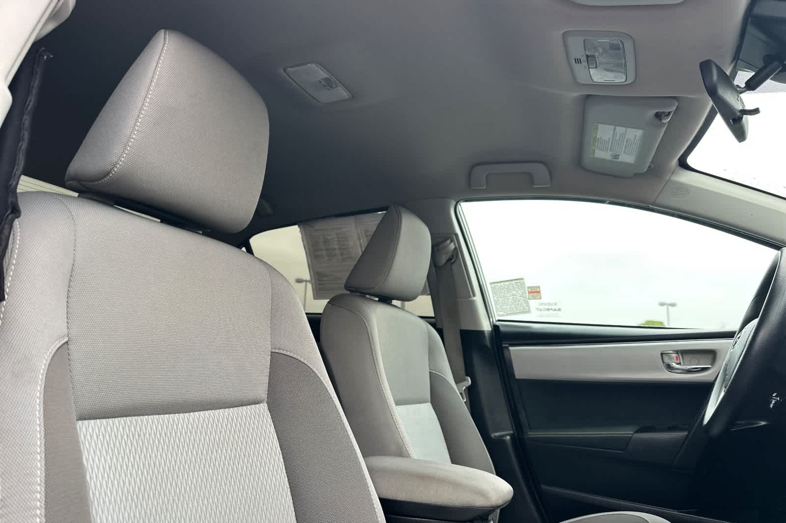 Thumbnail: 2017 Toyota Corolla - 17