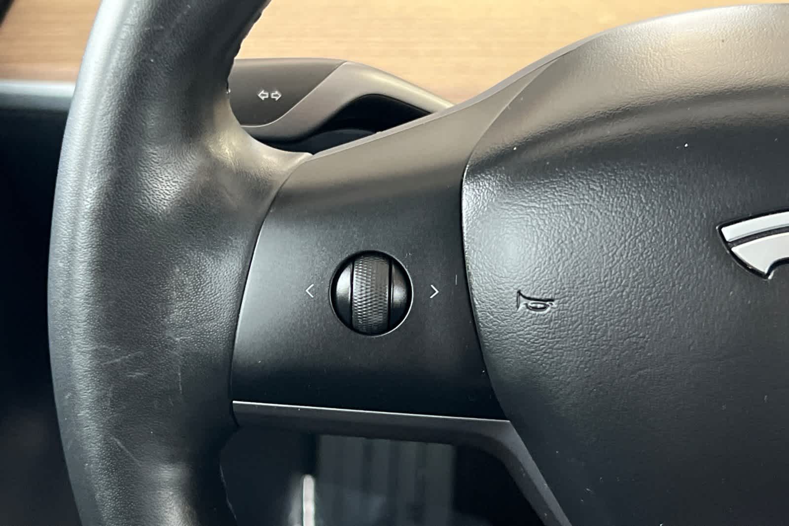 Thumbnail: 2018 Tesla Model 3 - 25