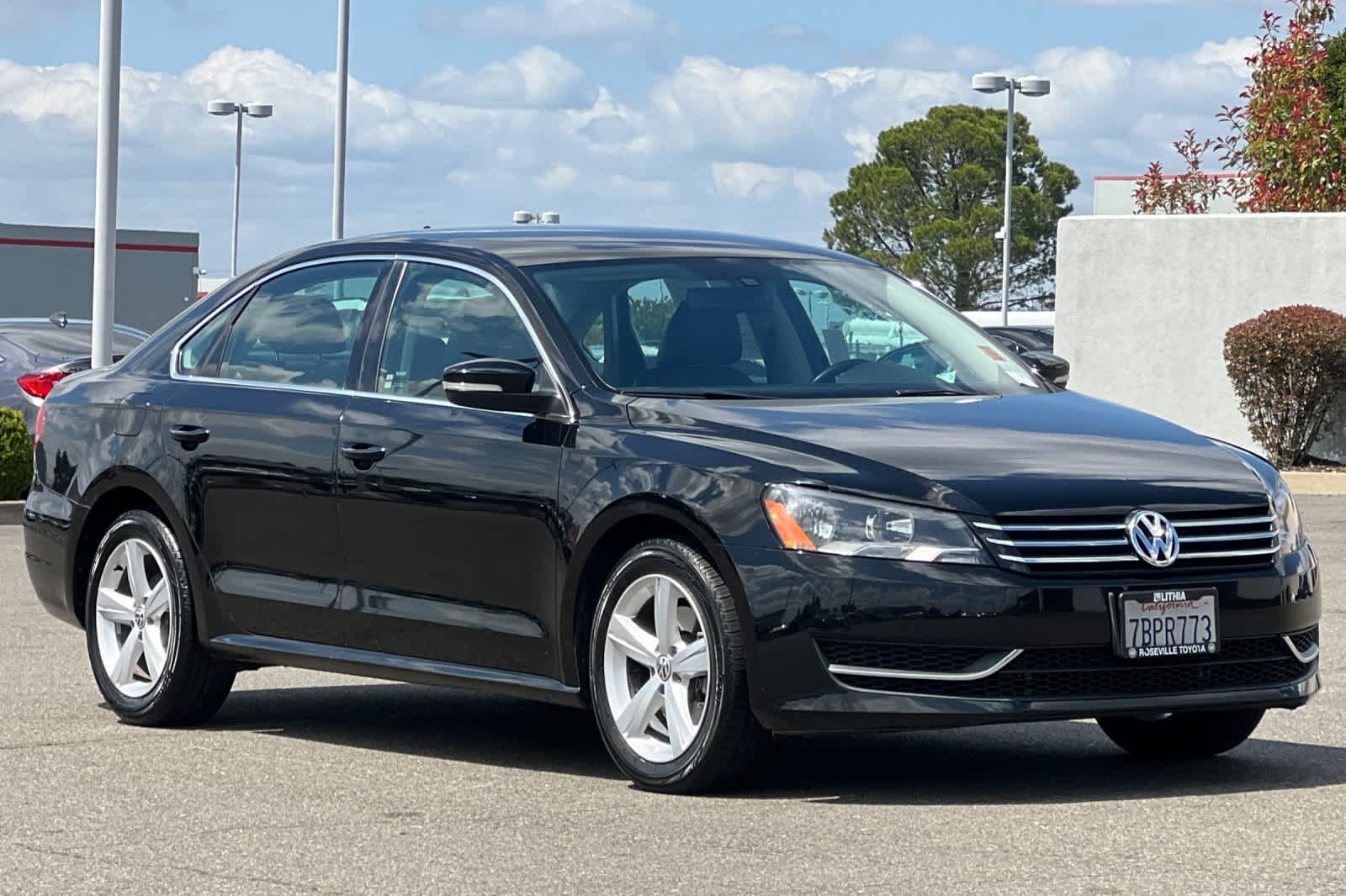 Thumbnail: 2013 Volkswagen Passat - 5