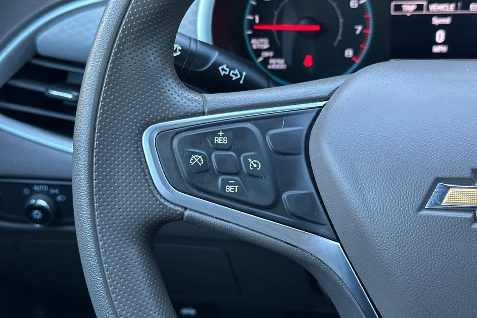 Thumbnail: 2022 Chevrolet Malibu - 25