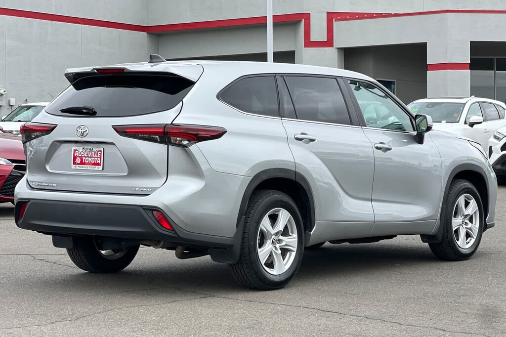 Certified 2024 Toyota Highlander LE SUV