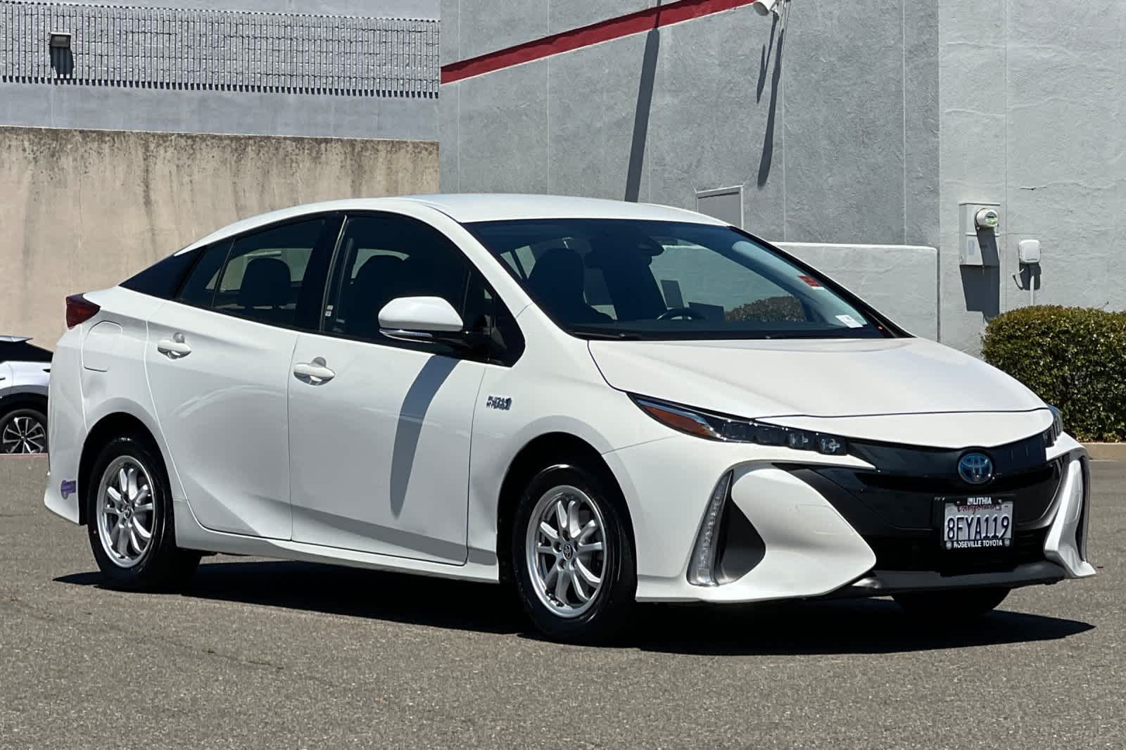 Thumbnail: 2018 Toyota Prius Prime - 5