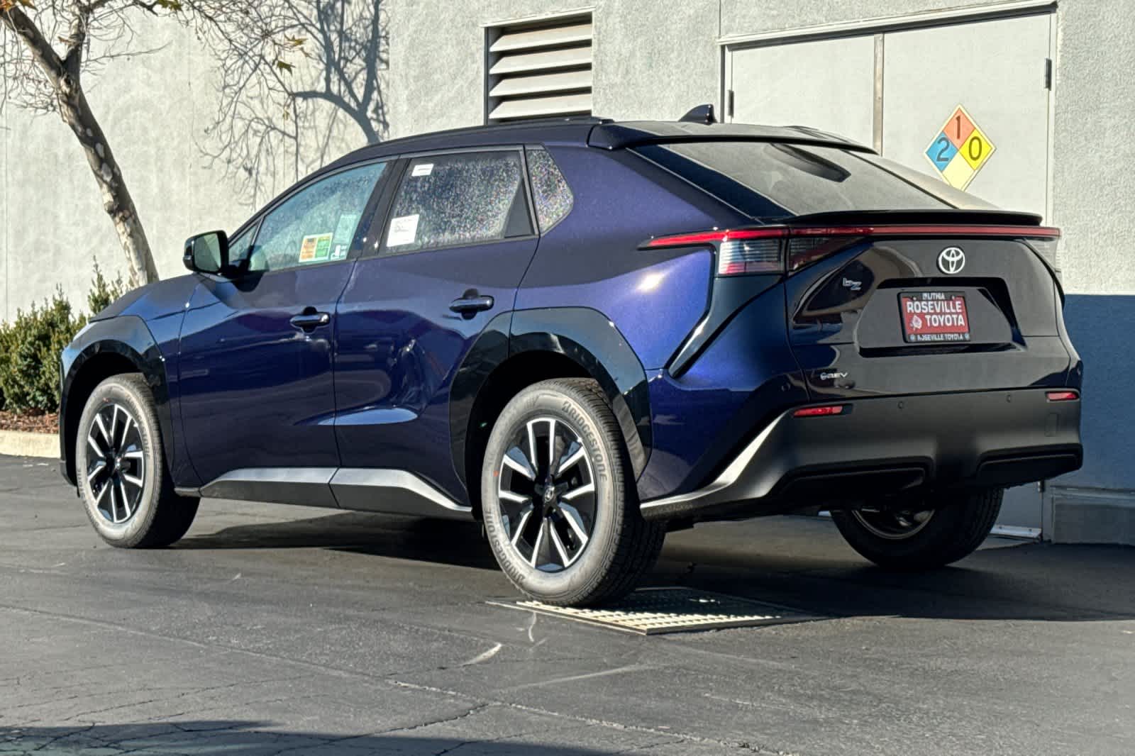 Thumbnail: 2026 Toyota bZ - 6