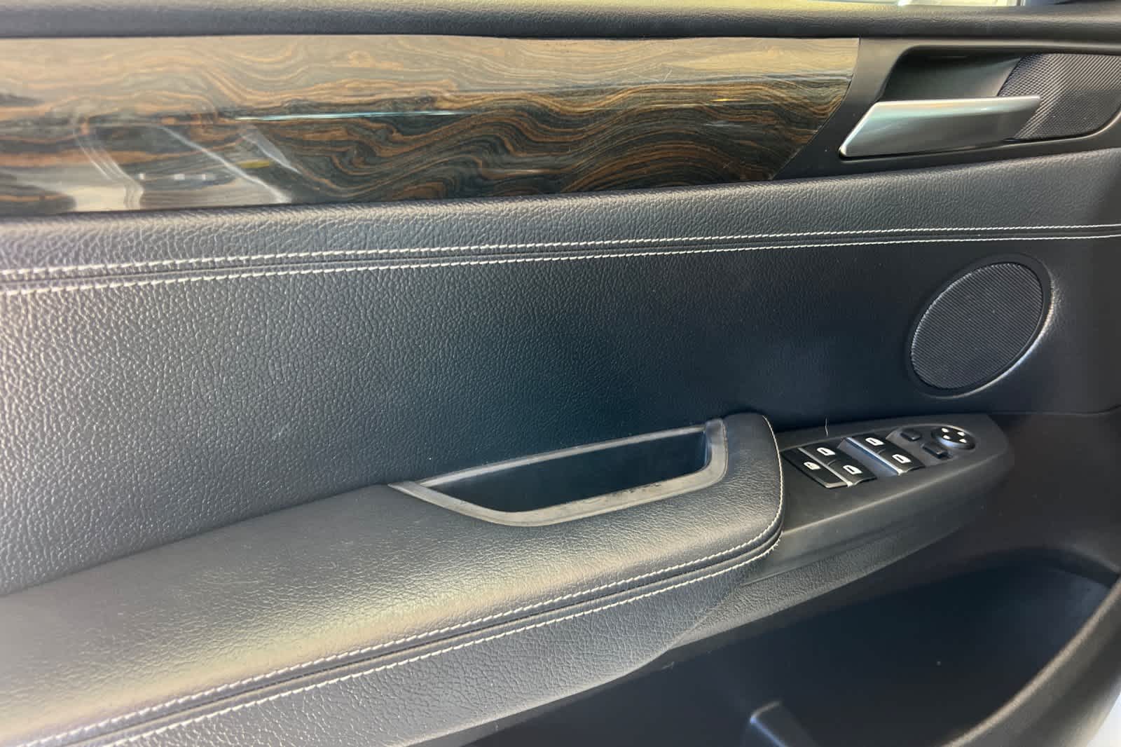 Thumbnail: 2012 BMW X3 - 12