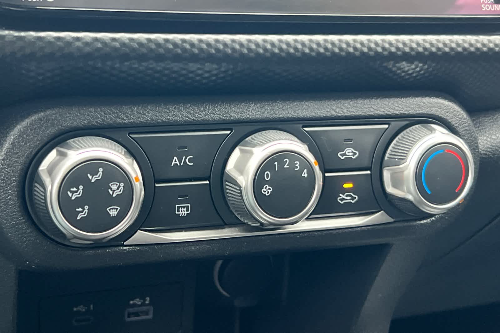 Thumbnail: 2023 Nissan Kicks - 21