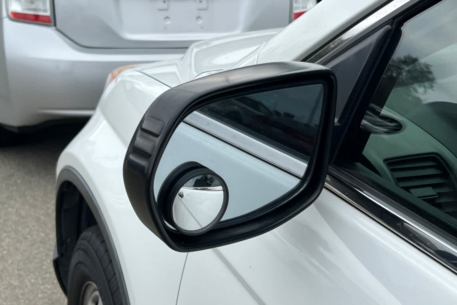 Thumbnail: 2011 Honda CR-V - 20