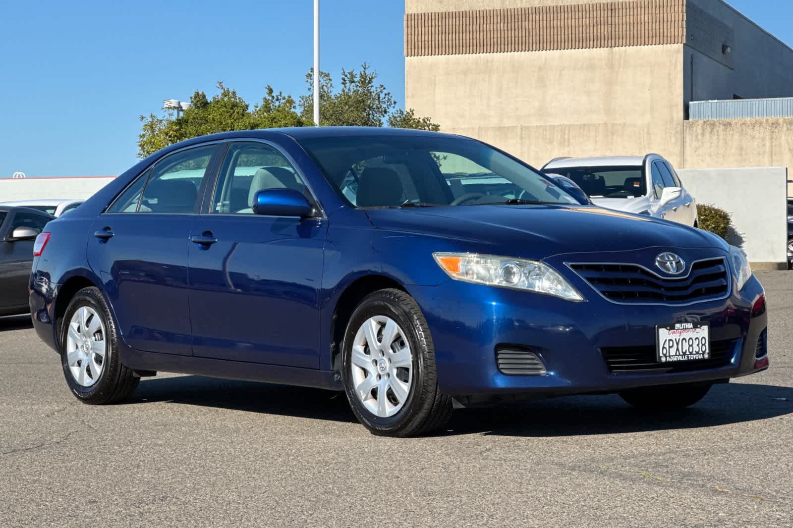 Thumbnail: 2011 Toyota Camry - 5