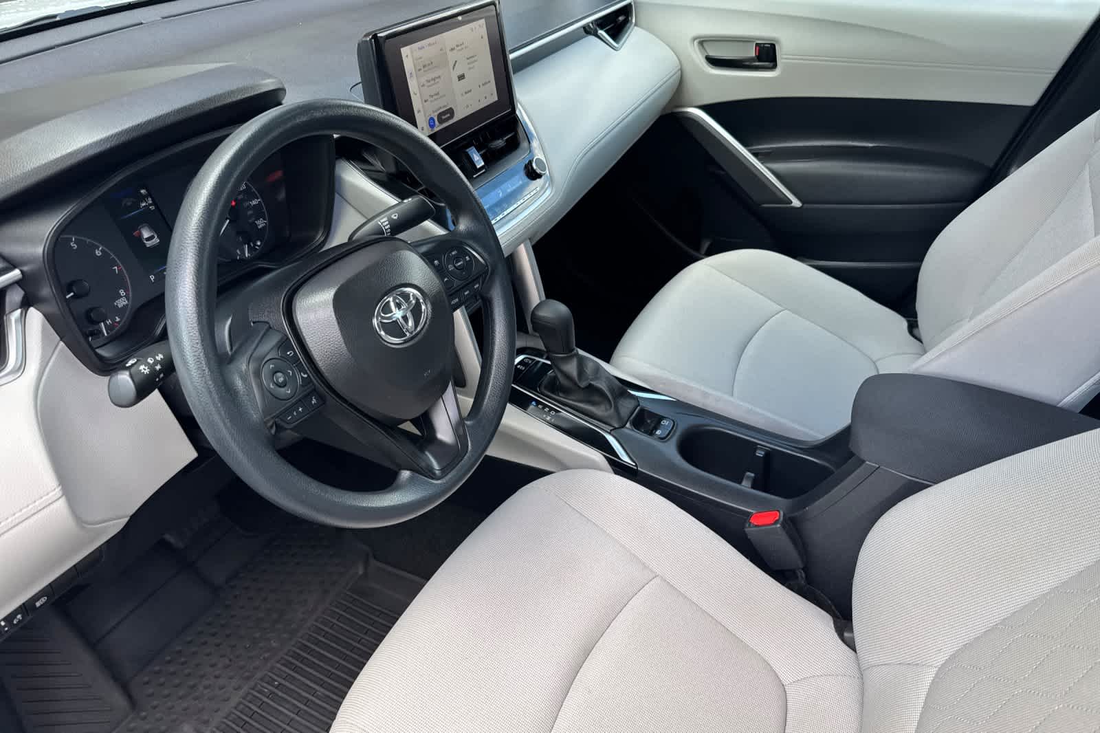 Thumbnail: 2024 Toyota Corolla Cross - 11