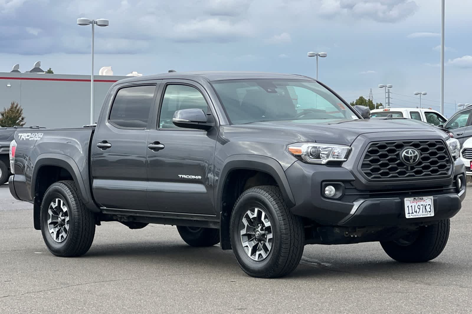 Thumbnail: 2022 Toyota Tacoma - 5