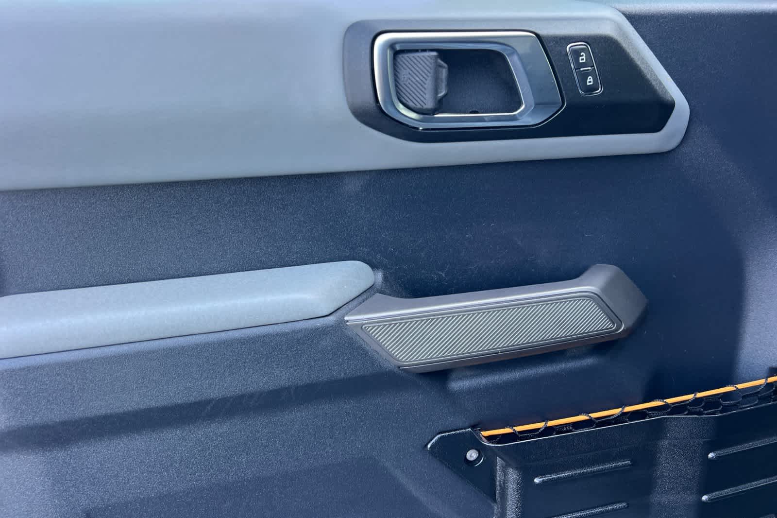 Thumbnail: 2021 Ford Bronco - 12