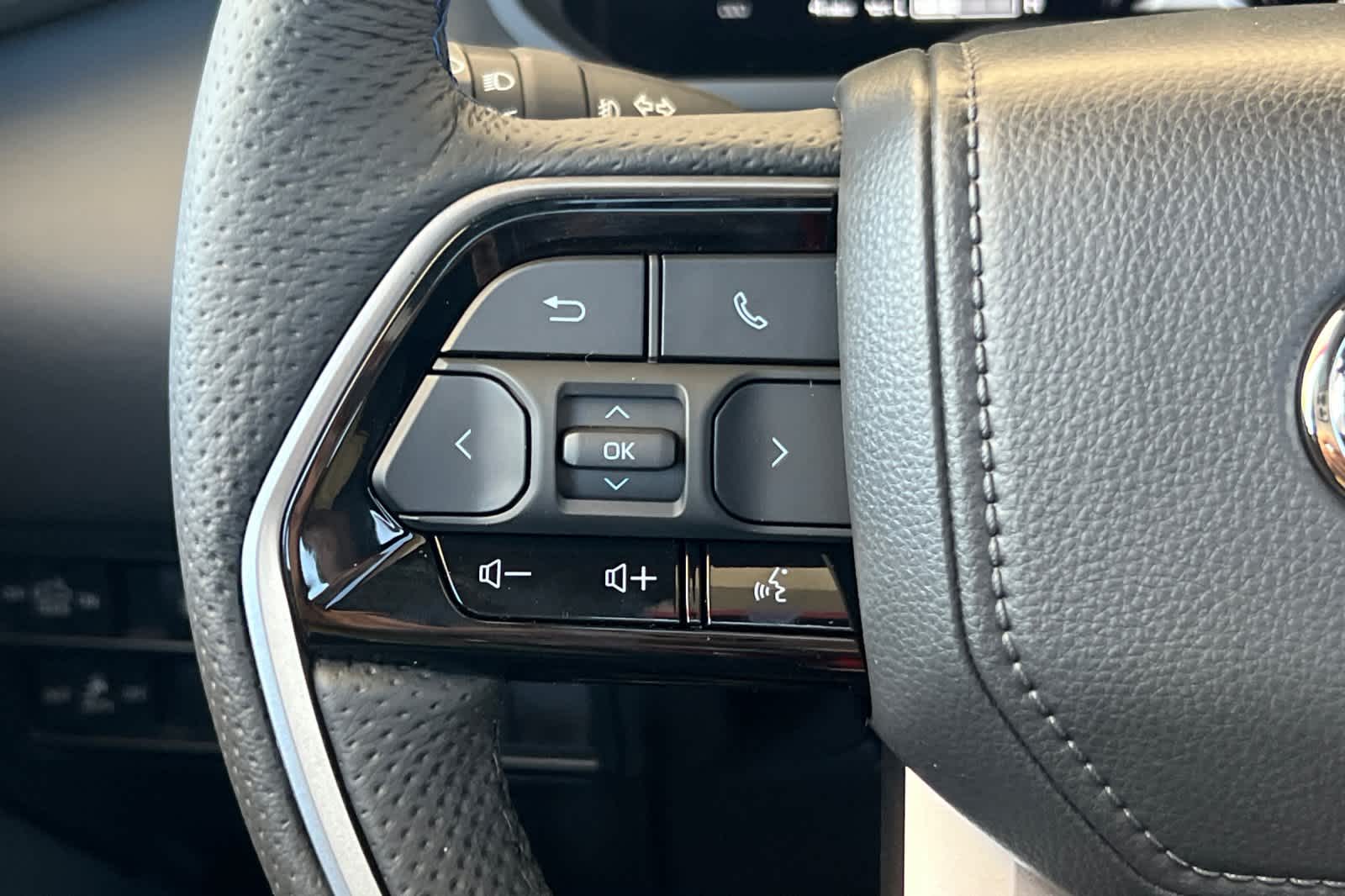 Thumbnail: 2026 Toyota Tundra - 26