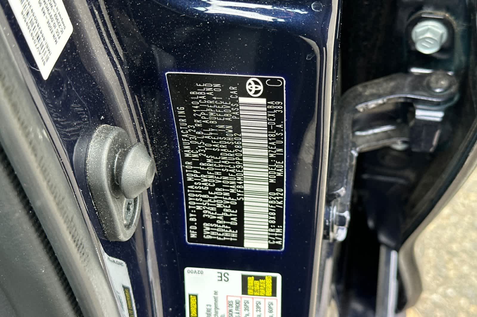 Thumbnail: 2023 Toyota Corolla - 31