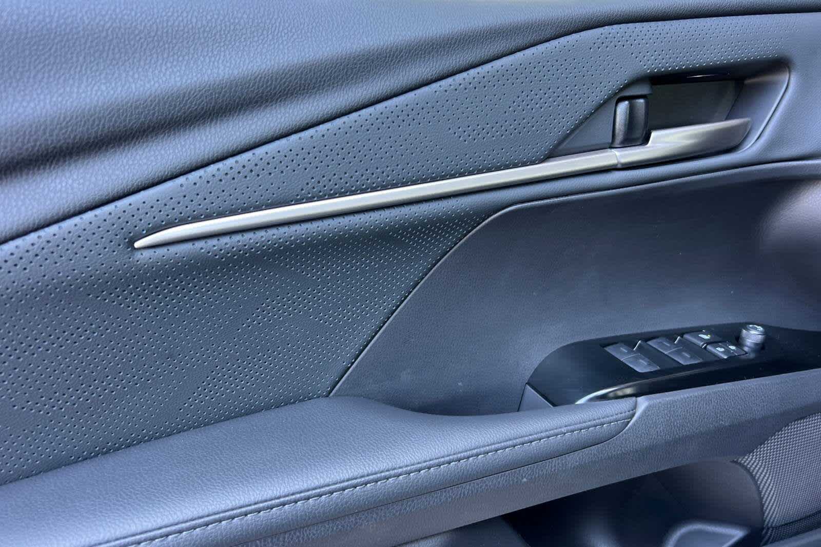 2025 Toyota Camry XSE 12