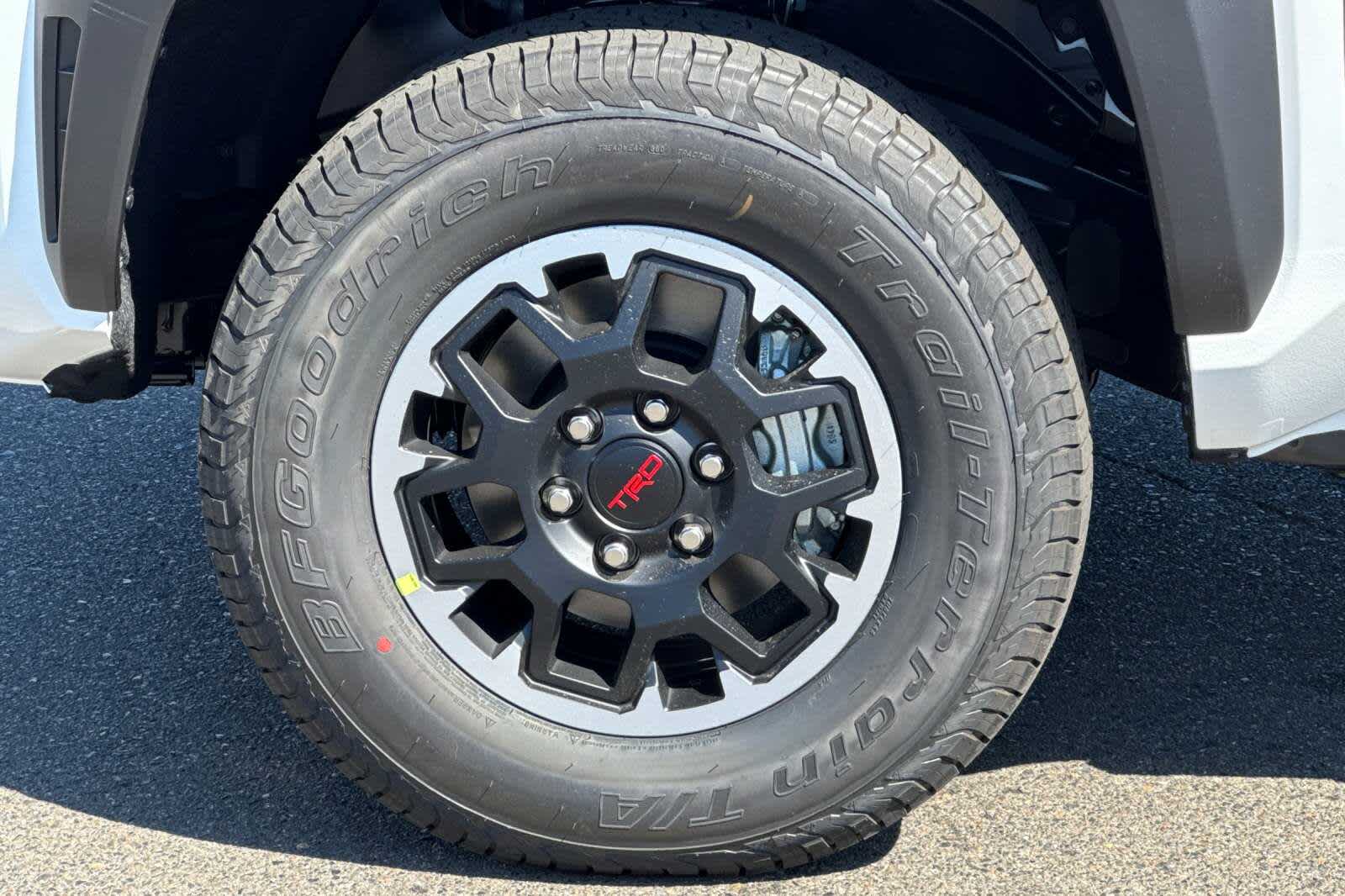 Thumbnail: 2025 Toyota Tacoma - 30