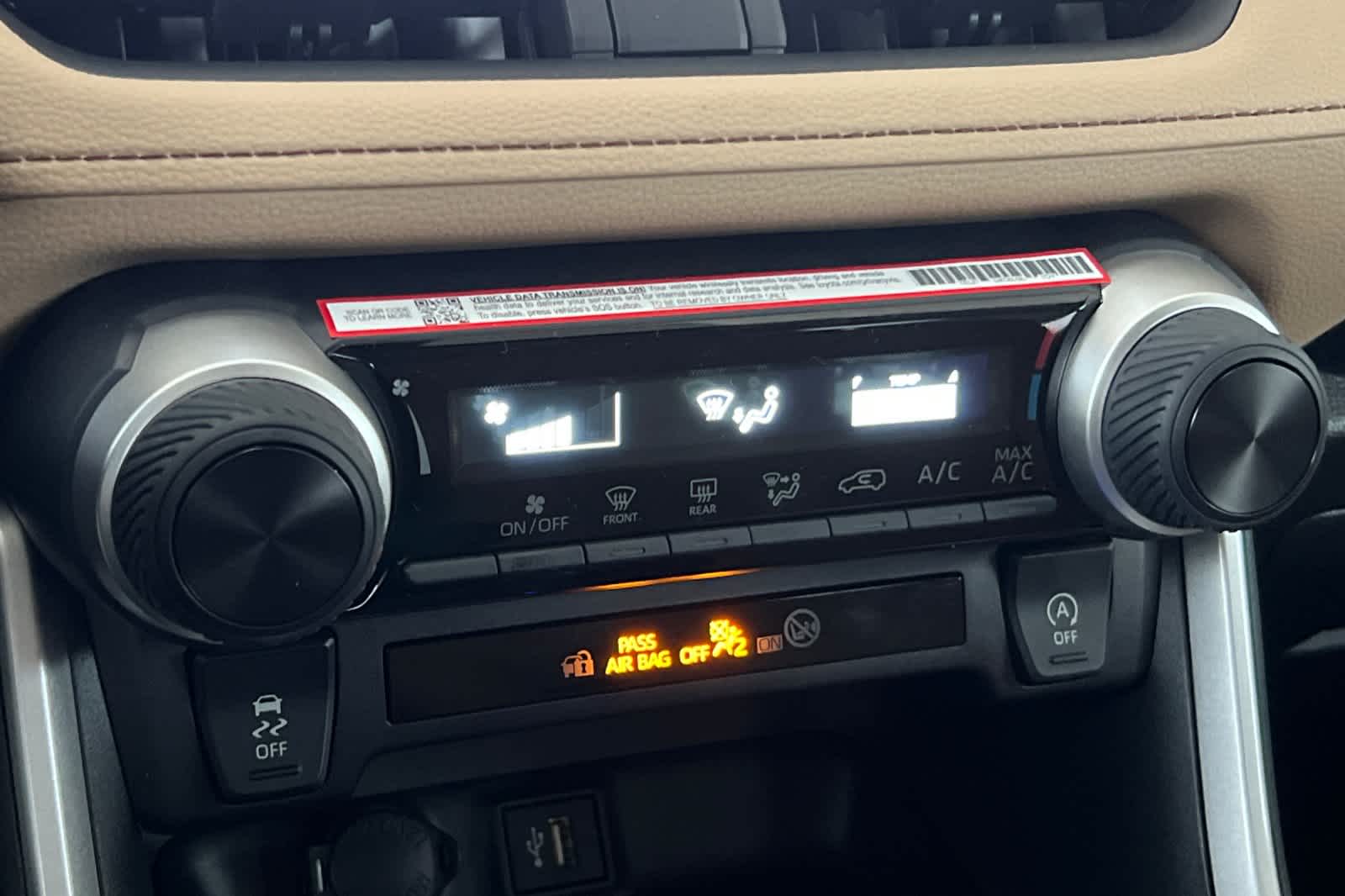 Thumbnail: 2025 Toyota RAV4 - 21