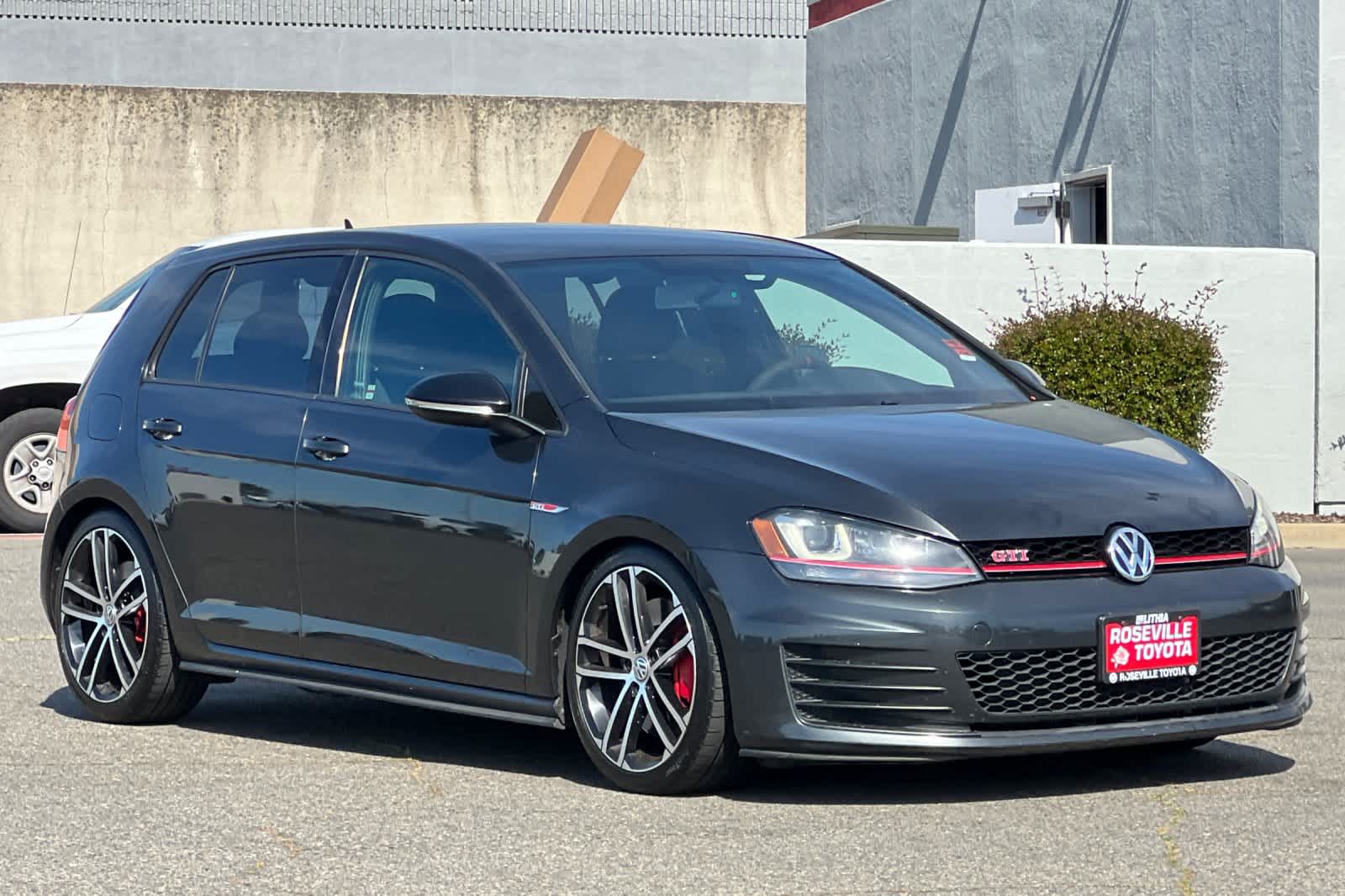Thumbnail: 2017 Volkswagen Golf - 5