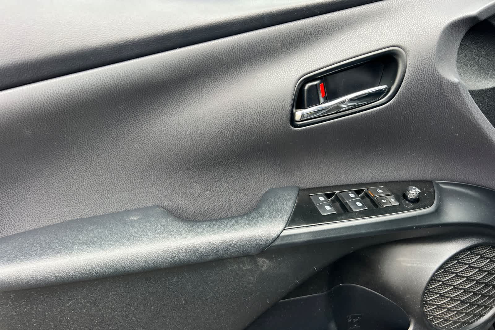 Thumbnail: 2017 Toyota Prius Prime - 12