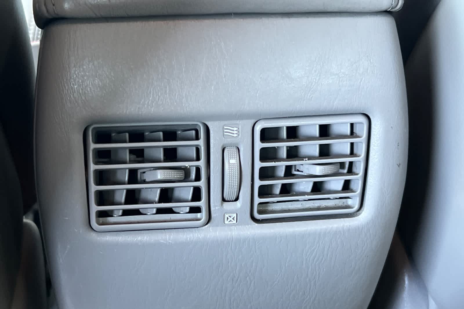 Thumbnail: 2004 Lexus ES - 14